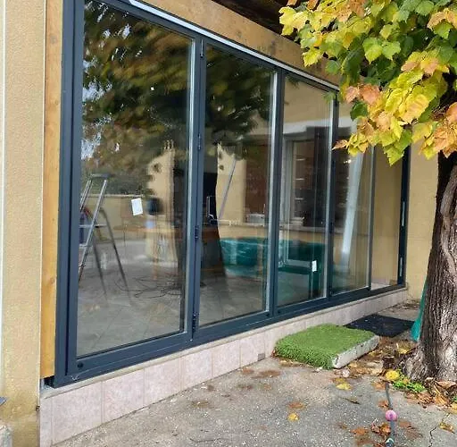 Grande Maison Avec Vue Sur Les Cevennes Hébergement de vacances *